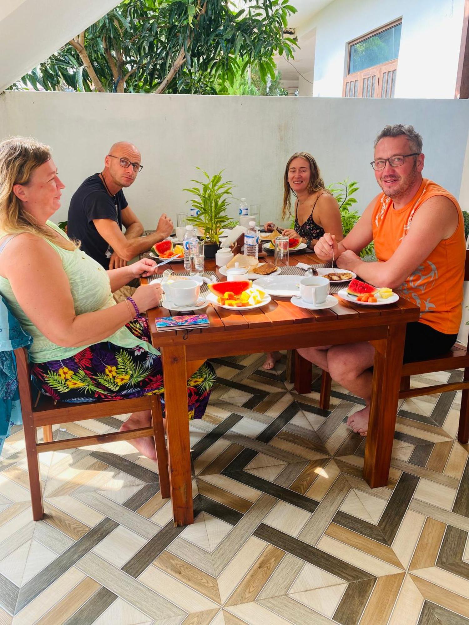 Mario Family Villa And Restaurant Νεγκόμπο Εξωτερικό φωτογραφία